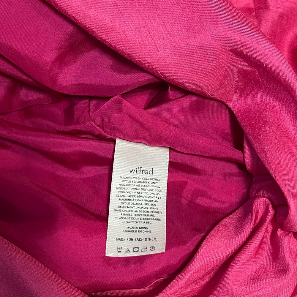 Aritzia WILFRED Rhapsody One Shoulder Long Sleeve Dress in Electron Fuchsia - Picture 9 of 16
